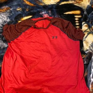 5 under armour T-Shirts